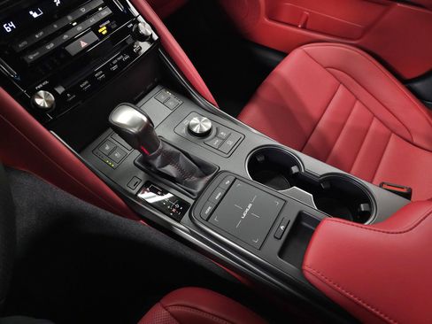 Certified 2025 Lexus IS 350 F Sport AWD/4WD image 27