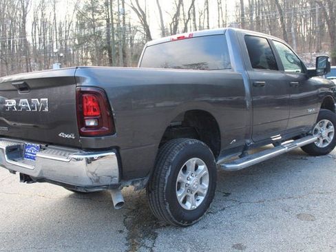 Used 2025 RAM 2500 Big Horn AWD/4WD image 5