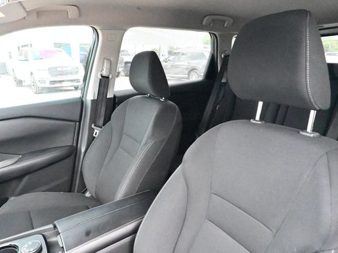 Used 2024 Nissan Rogue S AWD/4WD image 11