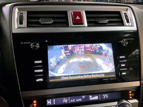 Used 2015 Subaru Outback 2.5i Premium image 13