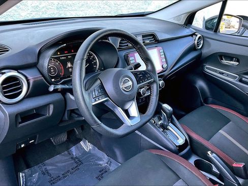 Used 2025 Nissan Versa SR w/ Trunk Package image 14