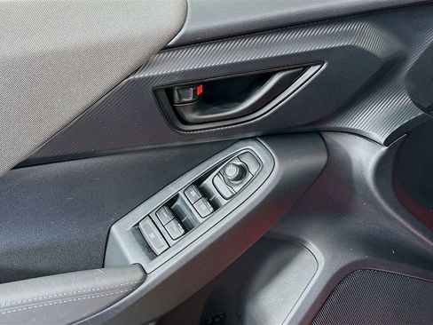 Used 2024 Subaru Crosstrek 2.0i Premium image 23