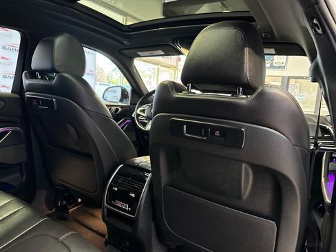 Used 2021 BMW X6 xDrive40i w/ M Sport Package AWD/4WD image 48