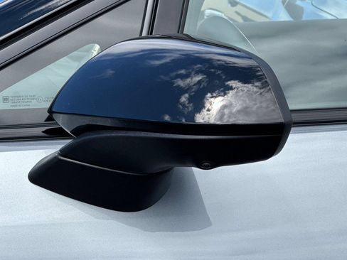Used 2024 Chevrolet Equinox EV RS FWD image 48