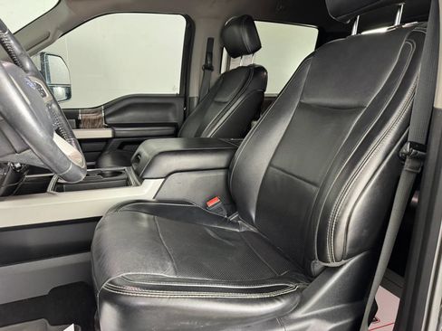 Used 2019 Ford F350 Lariat w/ Chrome Package AWD/4WD image 30
