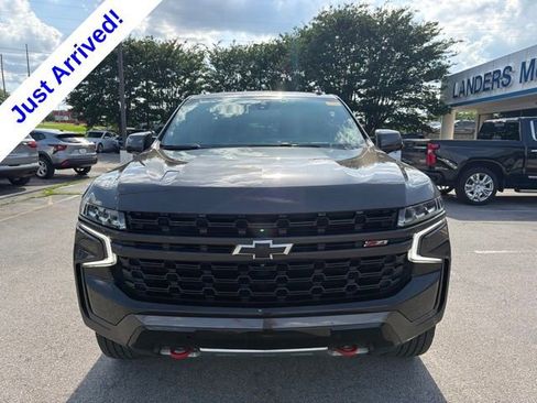 Used 2021 Chevrolet Tahoe Z71 w/ Z71 Signature Package AWD/4WD image 8