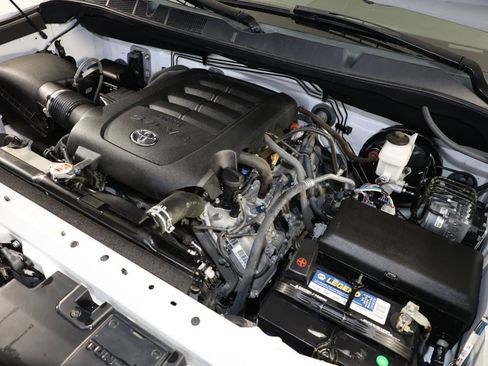 Used 2021 Toyota Tundra SR5 w/ Trail Edition AWD/4WD image 31