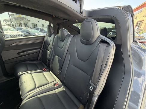 Used 2022 Tesla Model X AWD/4WD image 42