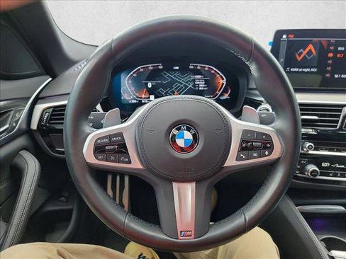 Used 2023 BMW 540i w/ M Sport Package image 19