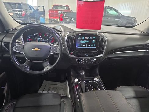 Used 2019 Chevrolet Traverse LT w/ LPO, Floor Liner Package AWD/4WD image 17