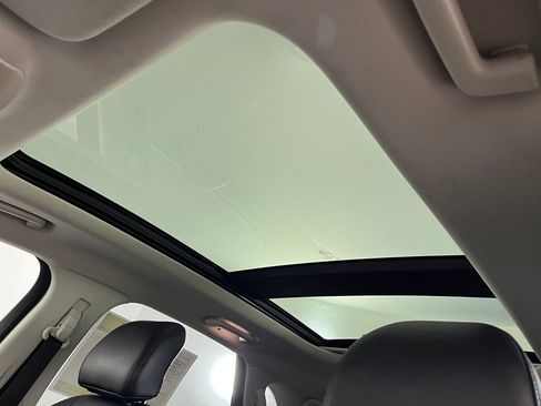 Used 2015 Ford Edge Titanium image 27