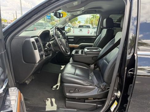 Used 2018 Chevrolet Silverado 1500 LTZ RWD image 10