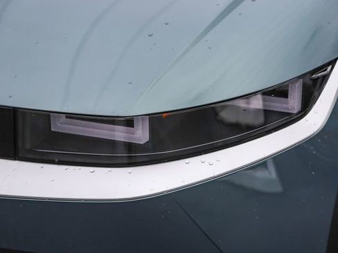 New 2026 Hyundai Ioniq 5 SE image 5