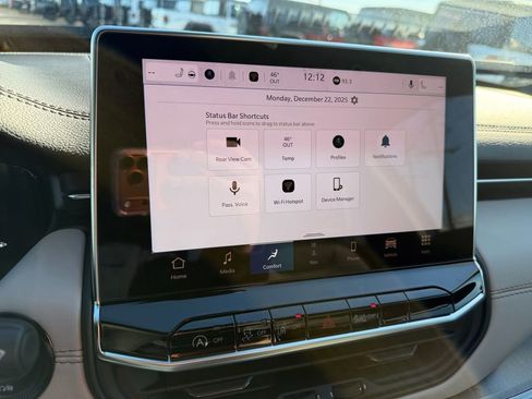 New 2026 Jeep Compass Limited w/ Sun, Sound & Navigation Group image 19