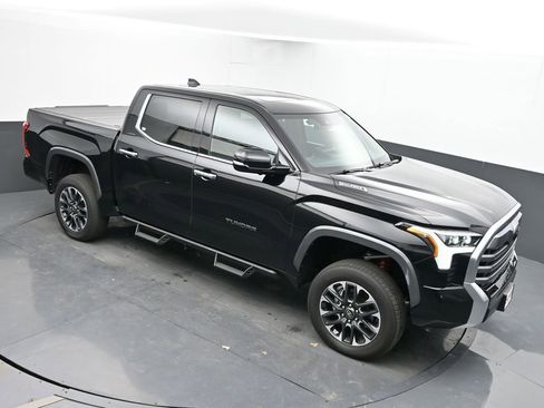 Used 2025 Toyota Tundra Limited image 45