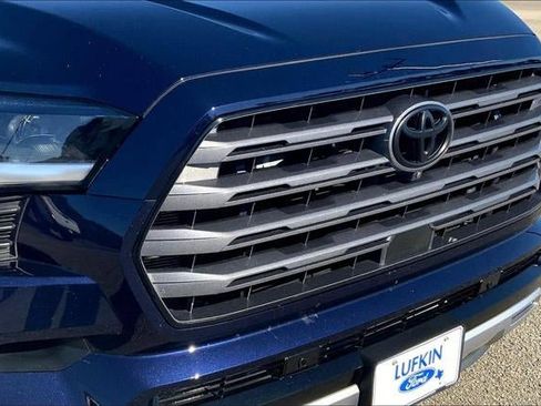 Used 2024 Toyota Sequoia SR5 image 31