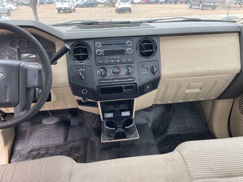 Used 2010 Ford F350 XL image 9