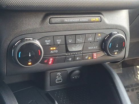 Certified 2024 Ford Bronco Sport Outer Banks w/ Tech Package AWD/4WD image 15
