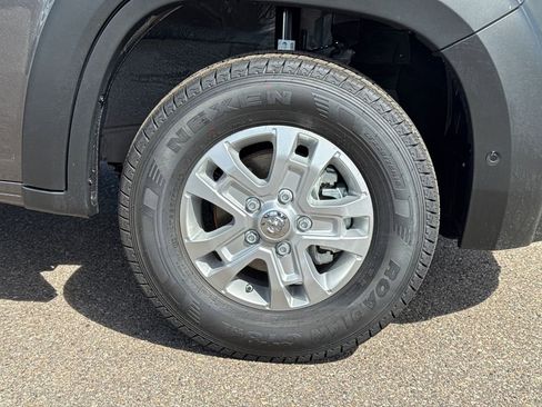 New 2026 RAM ProMaster 2500 w/ Quick Order Package 22G SLT image 7