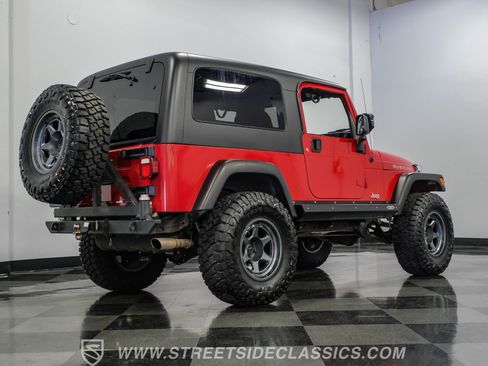Used 2005 Jeep Wrangler Unlimited Rubicon w/ Security Group AWD/4WD image 28