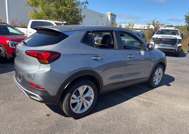 Used 2024 Buick Encore GX Preferred FWD image 4