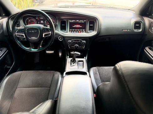 Used 2022 Dodge Charger Scat Pack w/ Plus Group RWD image 21