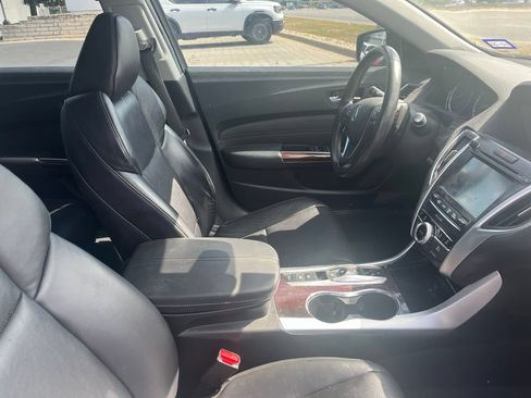 Used 2015 Acura TLX V6 SH-AWD w/ Technology Pkg image 4