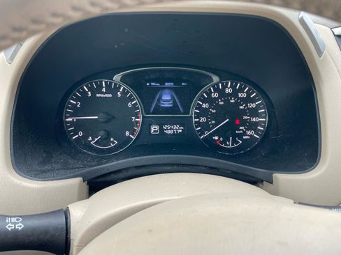 Used 2014 Nissan Pathfinder Platinum w/ Platinum Premium Package image 21