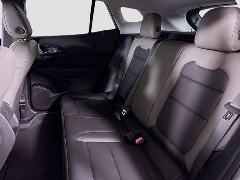 New 2026 Chevrolet Trax ACTIV w/ Driver Confidence Package image 23