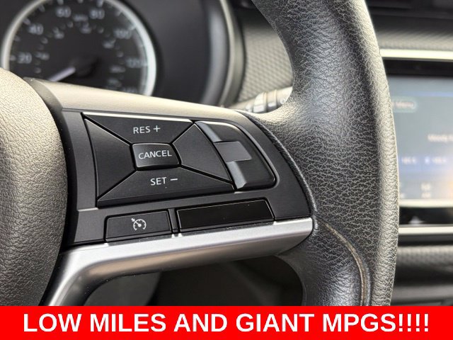 Used 2021 Nissan Kicks S FWD image 21