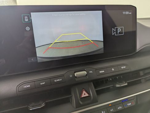 New 2025 Kia K4 LXS image 24