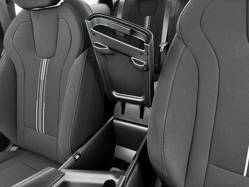 New 2025 Hyundai Elantra Sport image 27