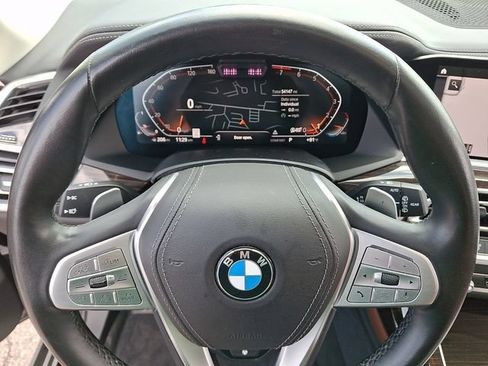 Used 2019 BMW X7 xDrive40i w/ Premium Package AWD/4WD image 4
