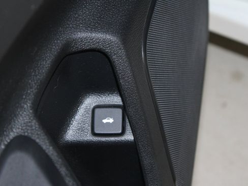 Used 2021 Honda Civic Sport image 10