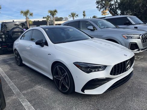 Used 2025 Mercedes-Benz CLA 35 AMG 4MATIC image 4