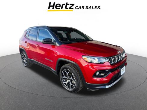 Used 2025 Jeep Compass Limited image 1