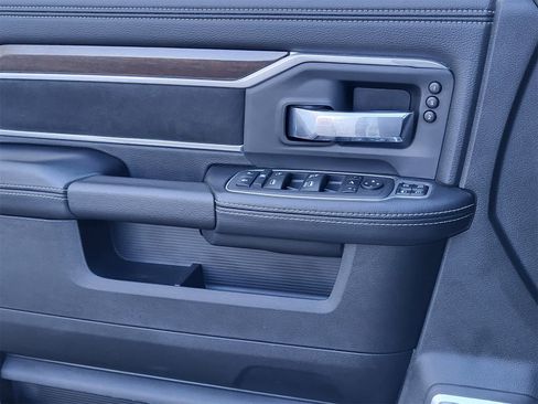 Used 2024 RAM 2500 Laramie image 22