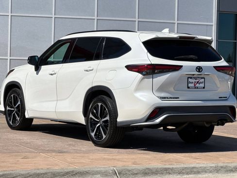 Certified 2021 Toyota Highlander XSE AWD/4WD image 6