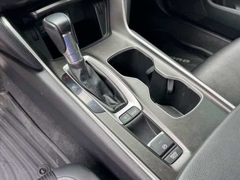 Used 2019 Honda Accord Sport image 22