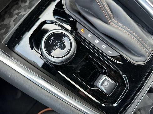 New 2026 GMC Canyon AT4 AWD/4WD image 35