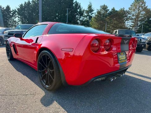 Used 2013 Chevrolet Corvette Z06 RWD image 2