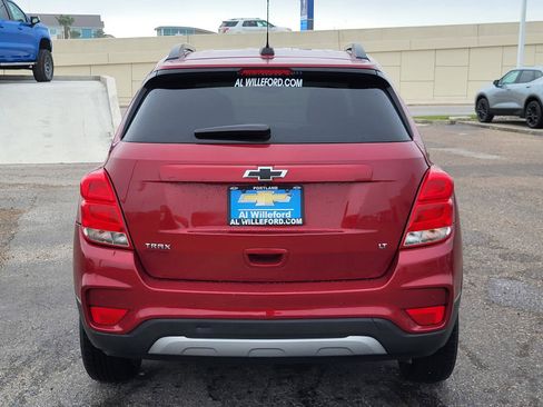 Used 2019 Chevrolet Trax LT w/ Driver Confidence Package image 4