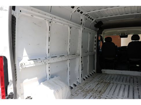 Used 2023 RAM ProMaster 2500 FWD image 15
