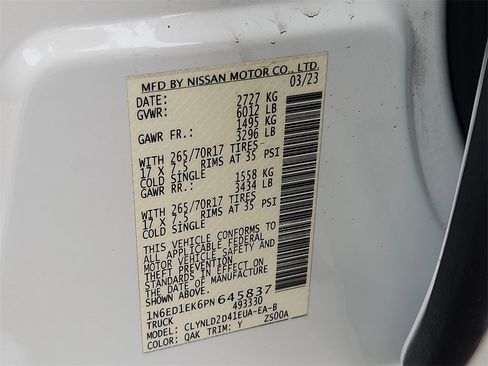 Used 2023 Nissan Frontier PRO-4X image 28