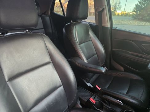 Used 2018 Buick Encore Essence image 34