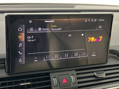 Used 2023 Audi Q5 2.0T Premium Plus w/ Premium Plus Package image 17