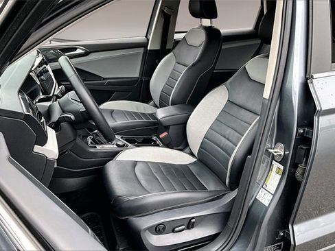 Used 2022 Volkswagen Taos SEL image 20