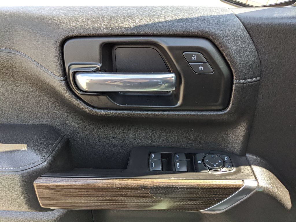 Used 2020 Chevrolet Silverado 1500 RST w/ All-Star Edition RWD image 13