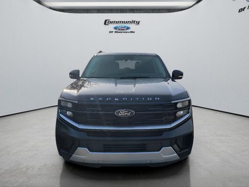 New 2026 Ford Expedition Platinum w/ Driver's Package image 2