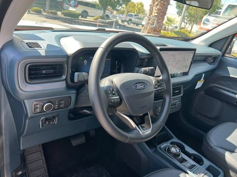 New 2026 Ford Maverick Lariat w/ Black Appearance Package AWD/4WD image 20